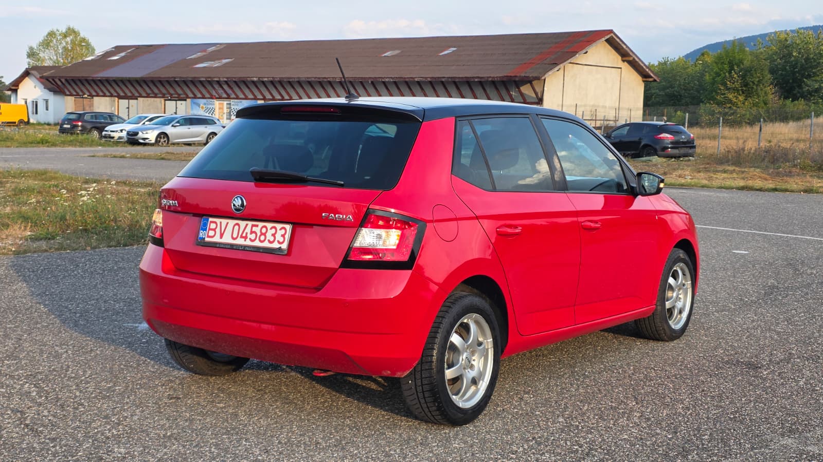 ŠKODA FABIA – AN 2016 – 1.2 BENZINĂ – poza 5 – YAB AUTO Brașov